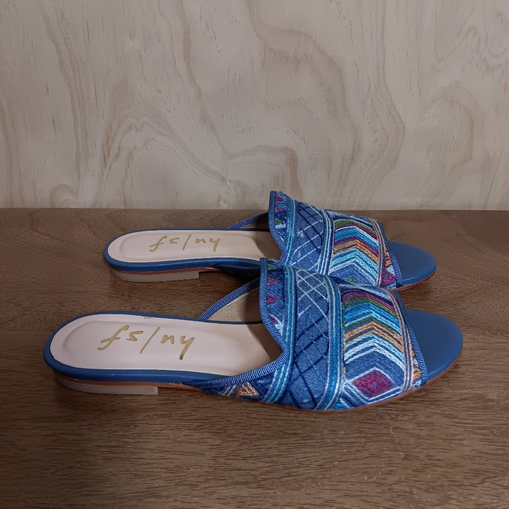 French sole FS/NY Women's Flat Slip-on Sandals Blue 6.5